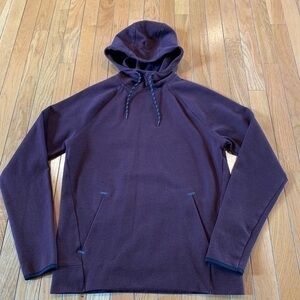 Old Navy Active Dynamic Fleece Hoodie Sweatshirt
Mens Size Small Dark Red